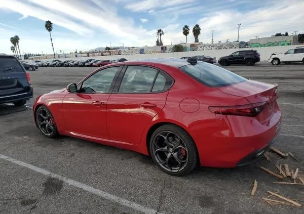 Alfa Romeo Giulia cena 44900 przebieg: 75000, rok produkcji 2018 z Serock małe 46